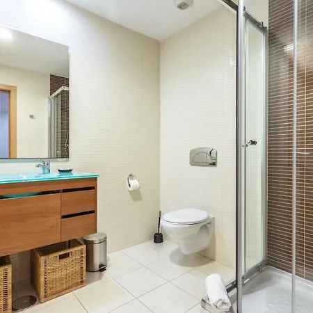Privilege Wanseta With Rooftop Pool, Village Marina - Olhao