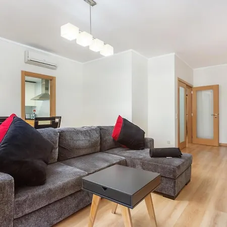 Apartamento Privilege Wanseta With Rooftop Pool, Village Marina - *