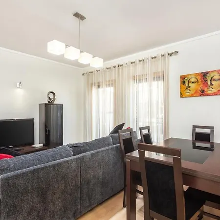 Privilege Wanseta With Rooftop Pool, Village Marina - * Olhão